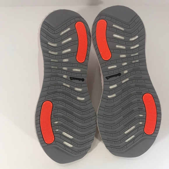 Adidas Alpha Boost Running shoe - Picture 6 of 8